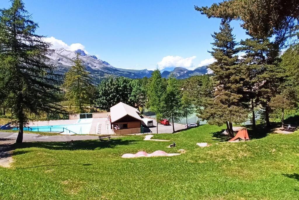Appartement Duplex Au Pied Des Pistes Le Devoluy Luaran gambar